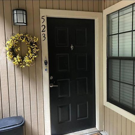 Lovely 1-Bedroom Rental Space With Free Parking Charlotte Exterior photo